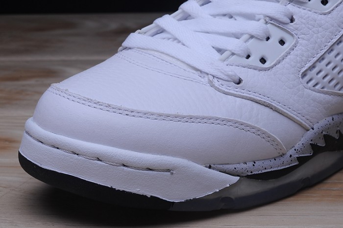 AIR JORDAN 5 RETRO "WHITE CEMENT" mens 136027-104