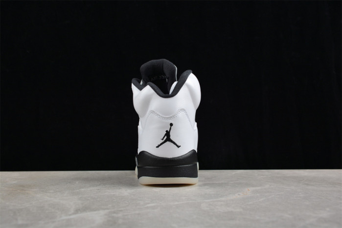 Air Jordan 5 Retro