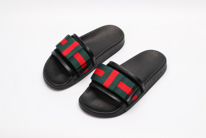 G*u*i* sandal22