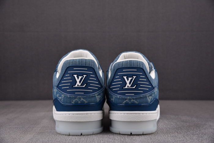 LV snekaers L000007
