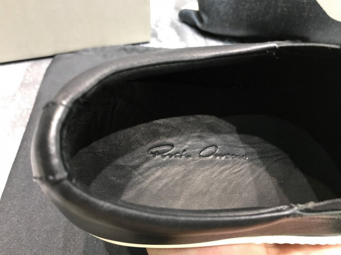 Rick Owe* R000018