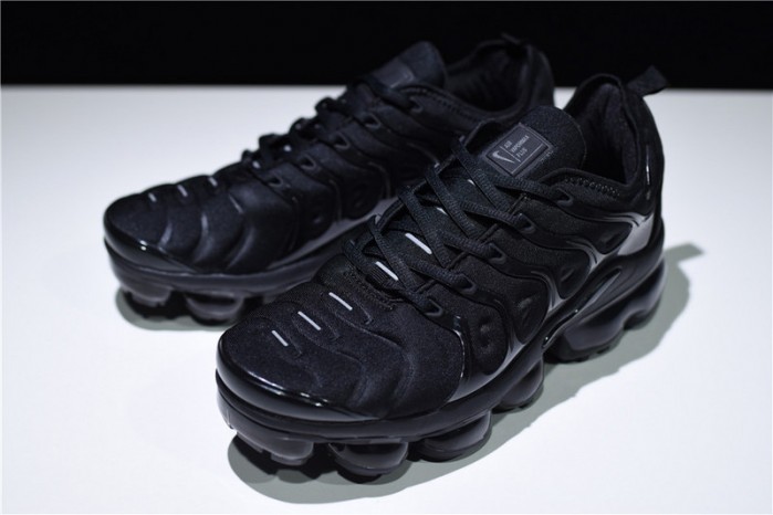 Nike Air VaporMax Plus Triple Black  924453-004