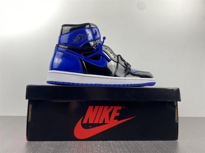 AIR JORDAN 1 HIGH OG 