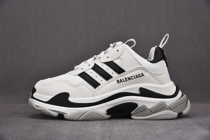 TRIPLES TRAINER SNEAKERS 2000045