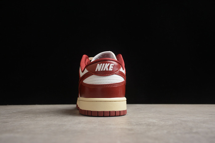 Nike Dunk Low PRM Vintage Team Red  FJ4555-100