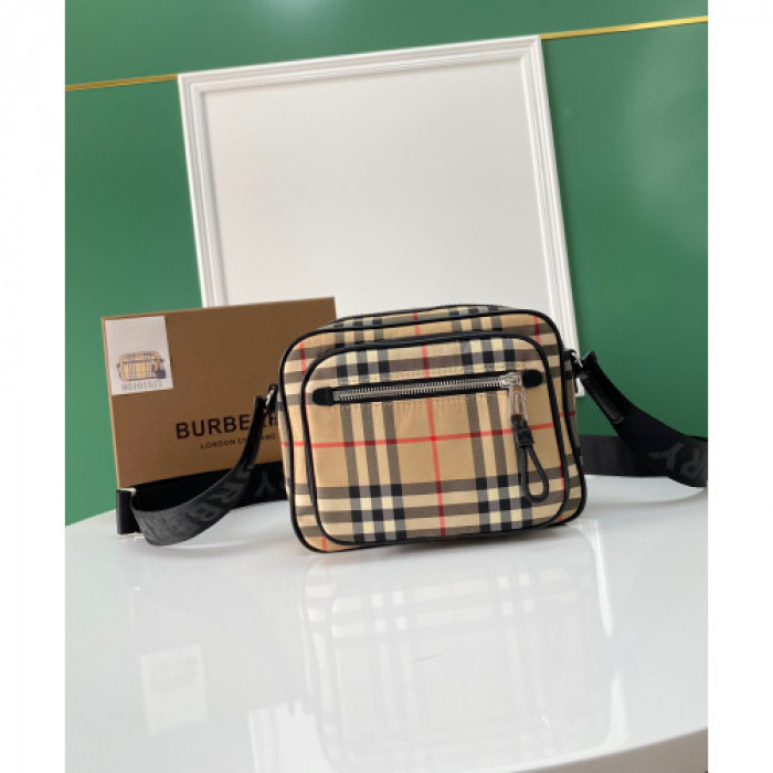 BURBER*Y BAG1