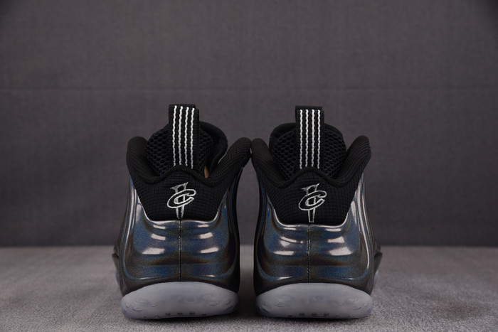 Nike Air Foamposite One Hologram 314996-900