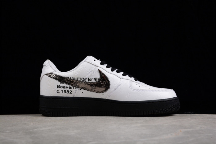 NIKE LOW AIR FORCE 1 X  white black