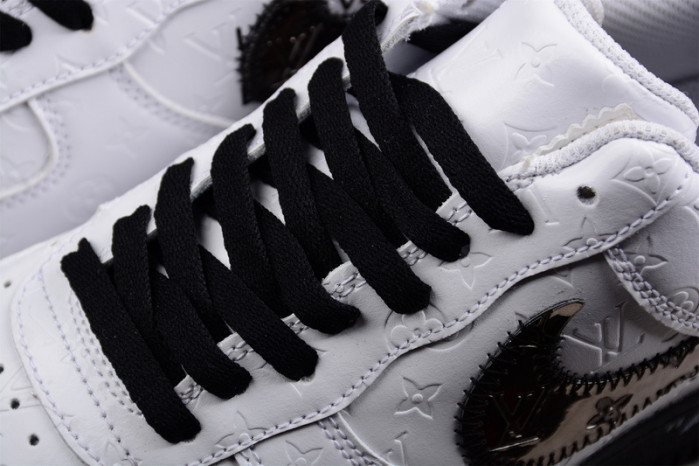 NIKE LOW AIR FORCE 1 X  white black