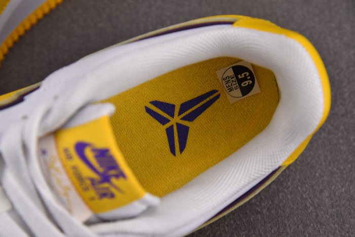 Kobe Bryant x Nike Air Force 1 Low  FZ1151-101