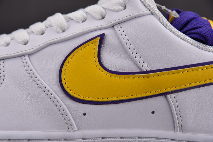 Kobe Bryant x Nike Air Force 1 Low  FZ1151-101