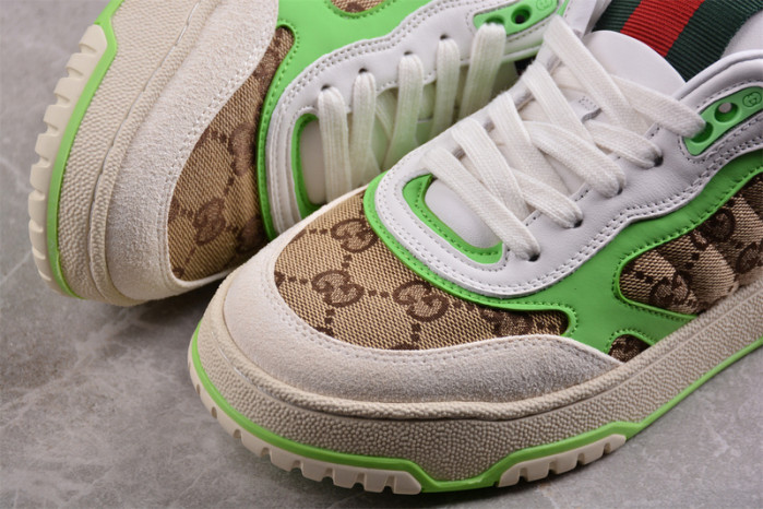 G*u*i* trainer sneaker103