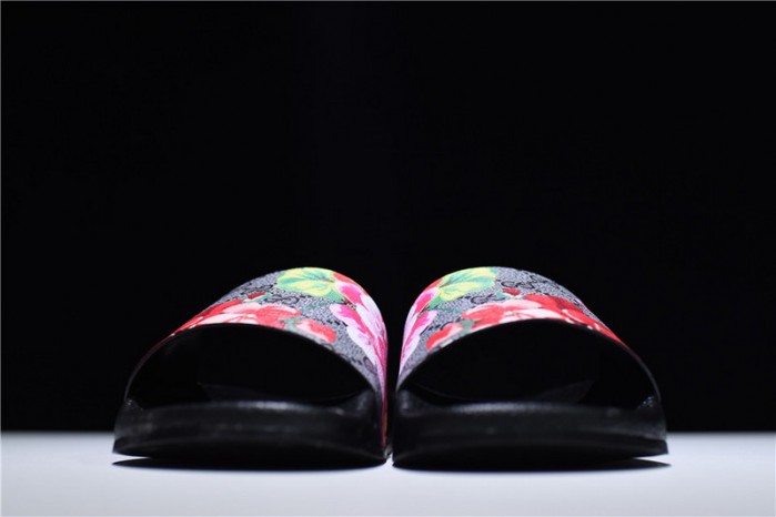 G*u*i* sandal4