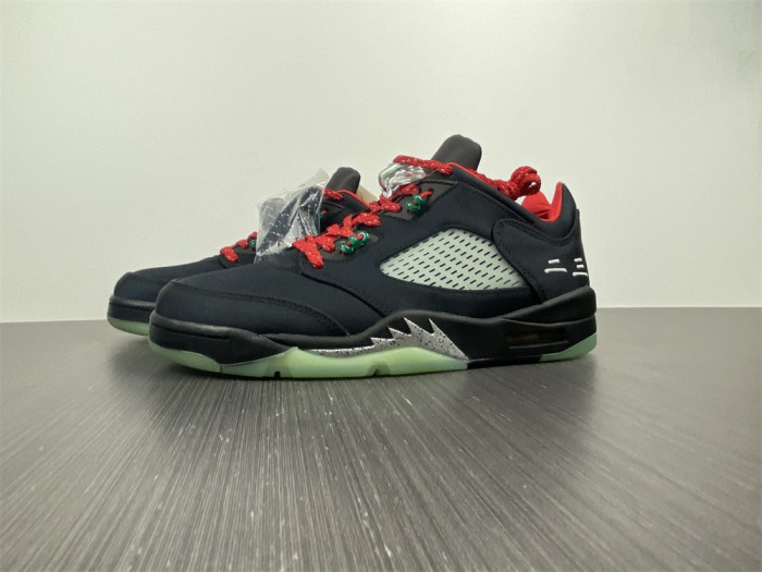 AIR JORDAN RETRO 5 “ANTHRACITE” DM4640-036