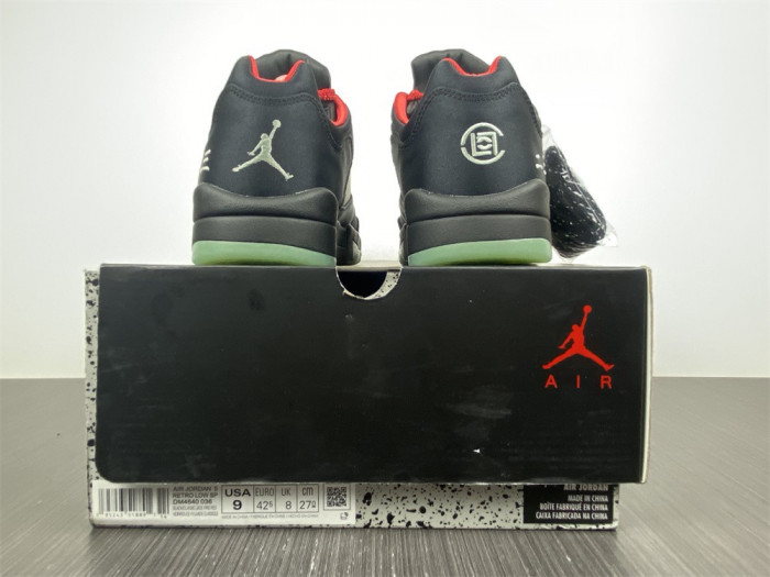 AIR JORDAN RETRO 5 “ANTHRACITE” DM4640-036