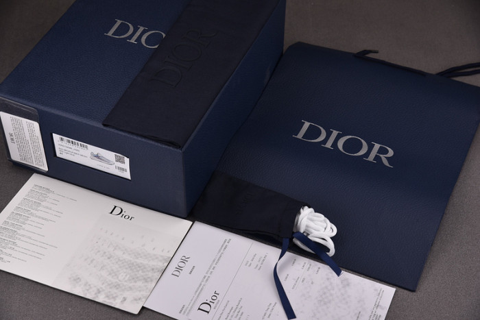 DIO* SNEAKERS B30 T0000-107