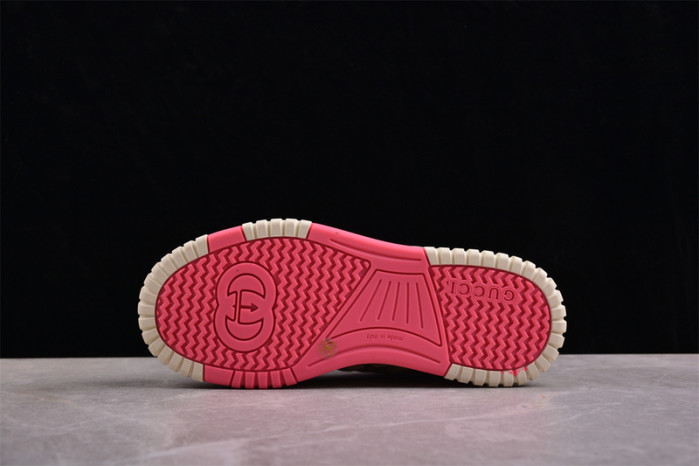 G*u*i* trainer sneaker102