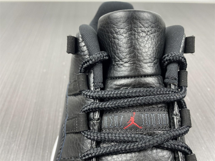 AIR JORDAN 11 LOW "72-10" EXPECT AV2187-001