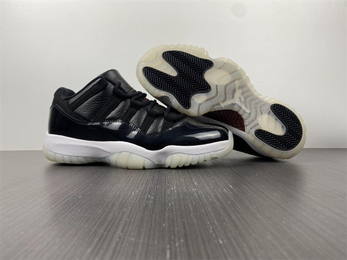 AIR JORDAN 11 LOW "72-10" EXPECT AV2187-001