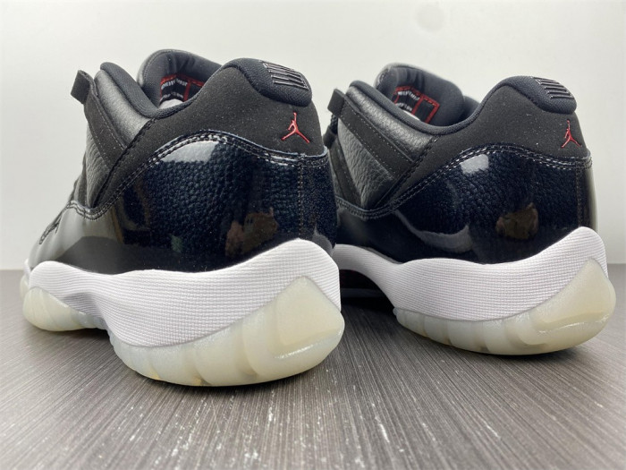 AIR JORDAN 11 LOW "72-10" EXPECT AV2187-001