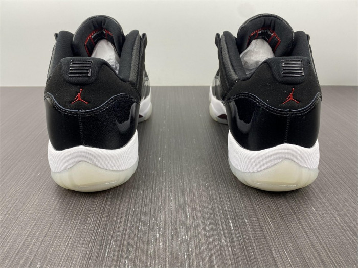 AIR JORDAN 11 LOW "72-10" EXPECT AV2187-001