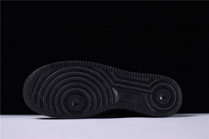 S*p*e nike air force 1 high sp black  ds f/w  698696-010