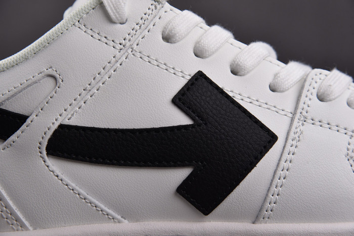 OFW Sneakers OW10008