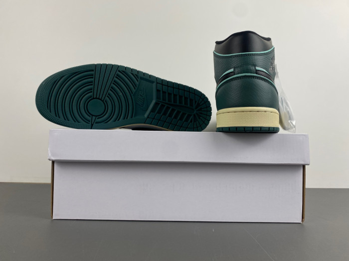 AAir Jordan 1 Mid SE Oxidized Green FQ7818-100