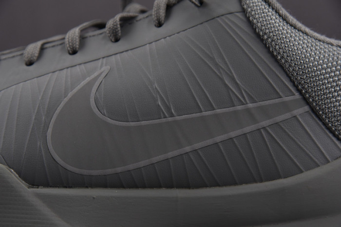 NIKE Zoom Kobe 5 