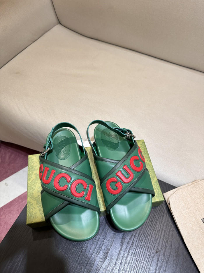 G*u*i* sandal110