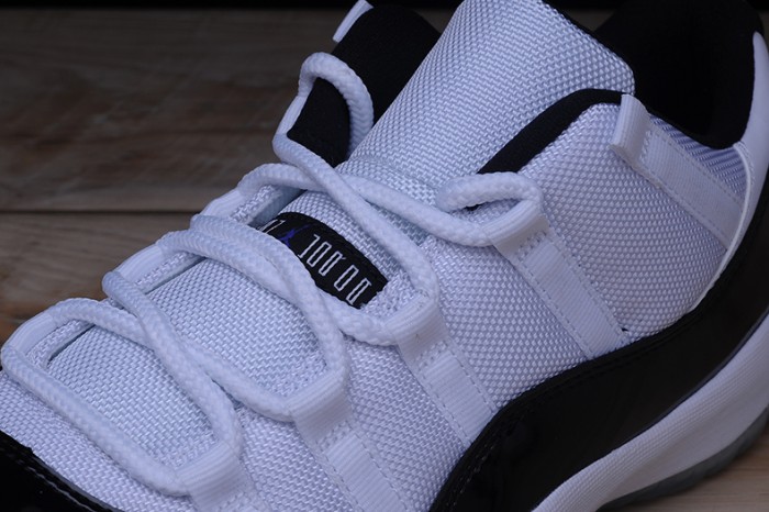 AIR JORDAN 11 RETRO LOW "CONCORD" BLACK/ WHITE  mens 528895-153